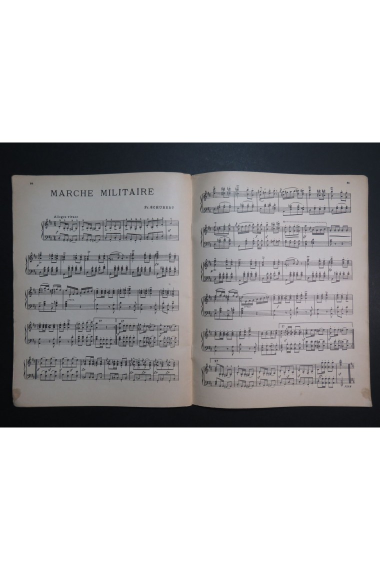 SCHUBERT Franz Les Douze Célèbres Oeuvres Piano SCHUBERT Franz Les Douze Célèbres Oeuvres Piano